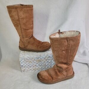 UGG Boots Over Calf Brown Womens Size 7 Cabincore Fur Lined Zip Side Preppy